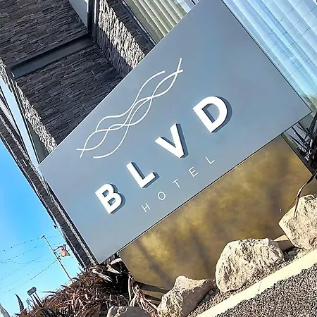 Boulevard Hotel-3